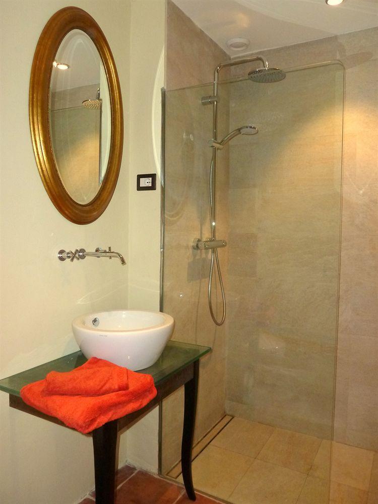 Vidre Home - Plaza Real Барселона Экстерьер фото